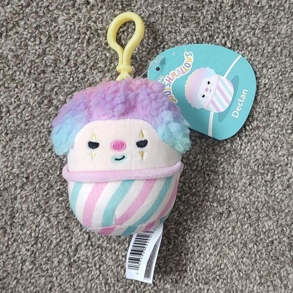 New With Tags Squishmallow 3.5" Declan Snowcone Clown Plush Clip - Picture 3 of 12